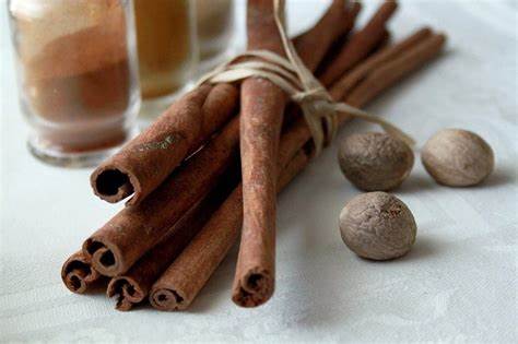 Home Reed Diffuser *Creamy Nutmeg* (Clear Design)